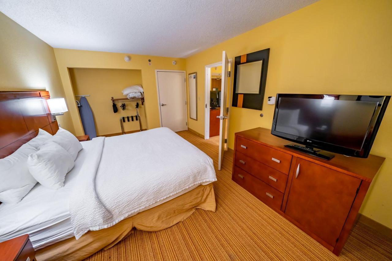 Iowa Inn Bettendorf Quad Cities Extérieur photo